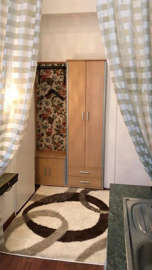 88M² Grosses Apartment Im 1. Stock Wiedeń
