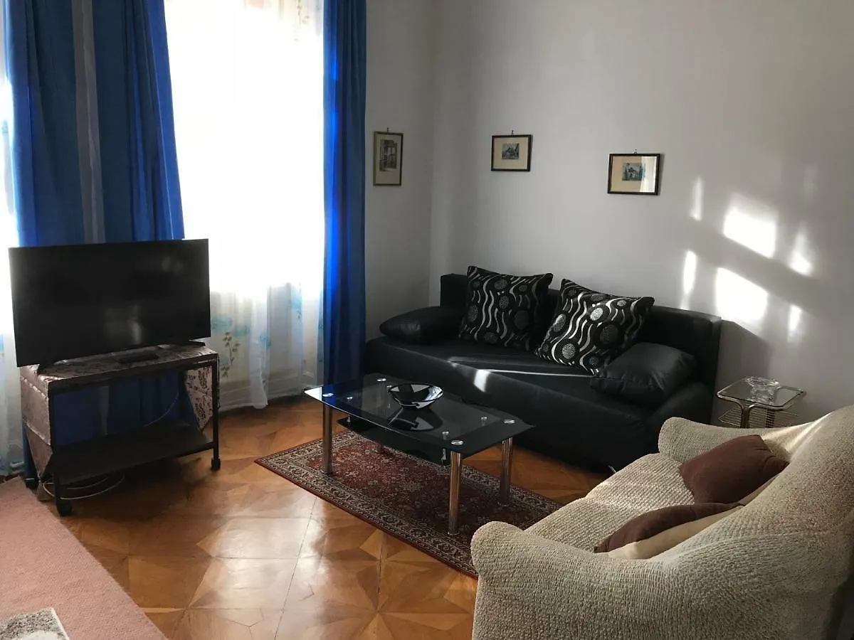 88M² Grosses Apartment Im 1. Stock Wiedeń Austria